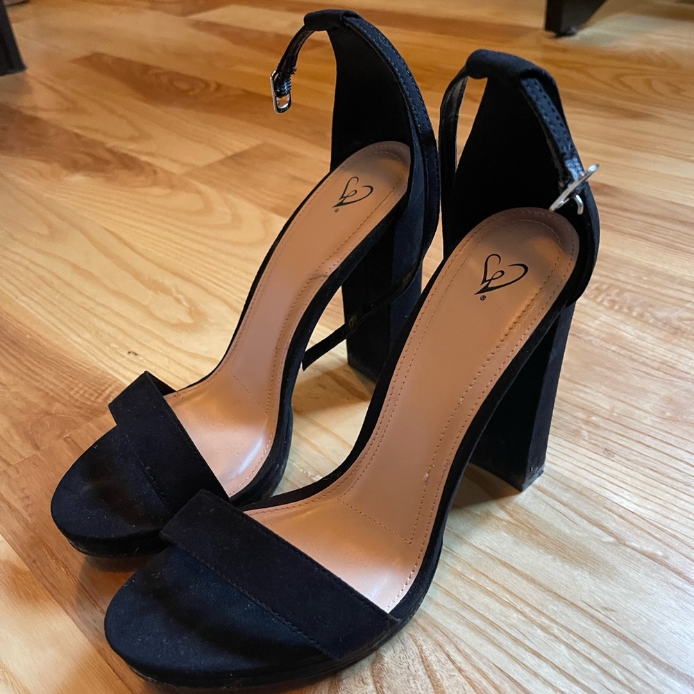 Blank 3in Windsor heels!